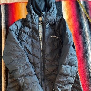 Very warm Columbia puffer parka, L